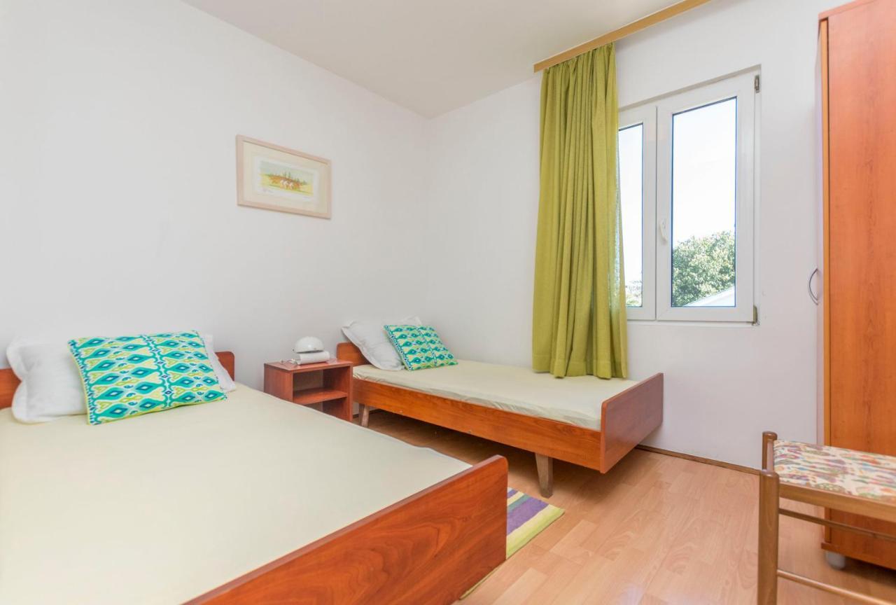 Apartments Ljubomir 로고즈니차 외부 사진
