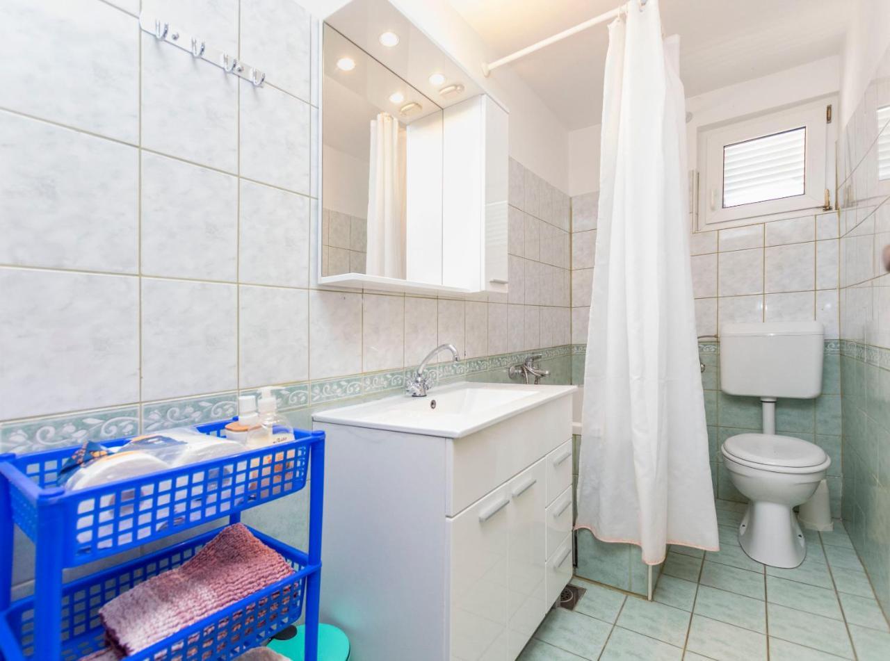 Apartments Ljubomir 로고즈니차 외부 사진